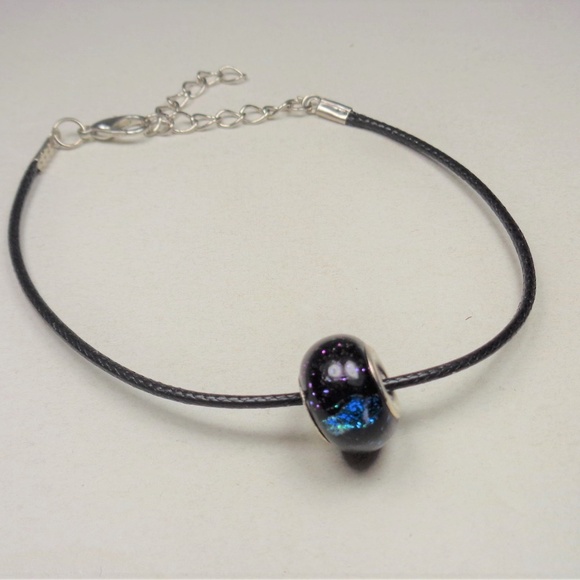 SURFERS BLACK MYSTIC RAINBOW BEAD BLACK BRACELET - Picture 3 of 8